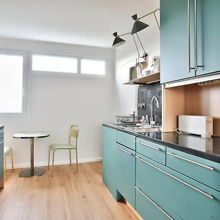 Апартаменты Superb 1br Flat On The Bois Blancs District