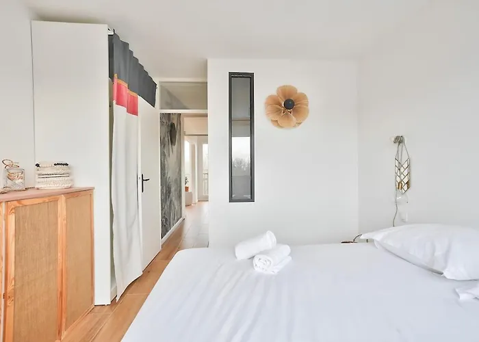 Superb 1br Flat On The Bois Blancs District Appartement Rijsel